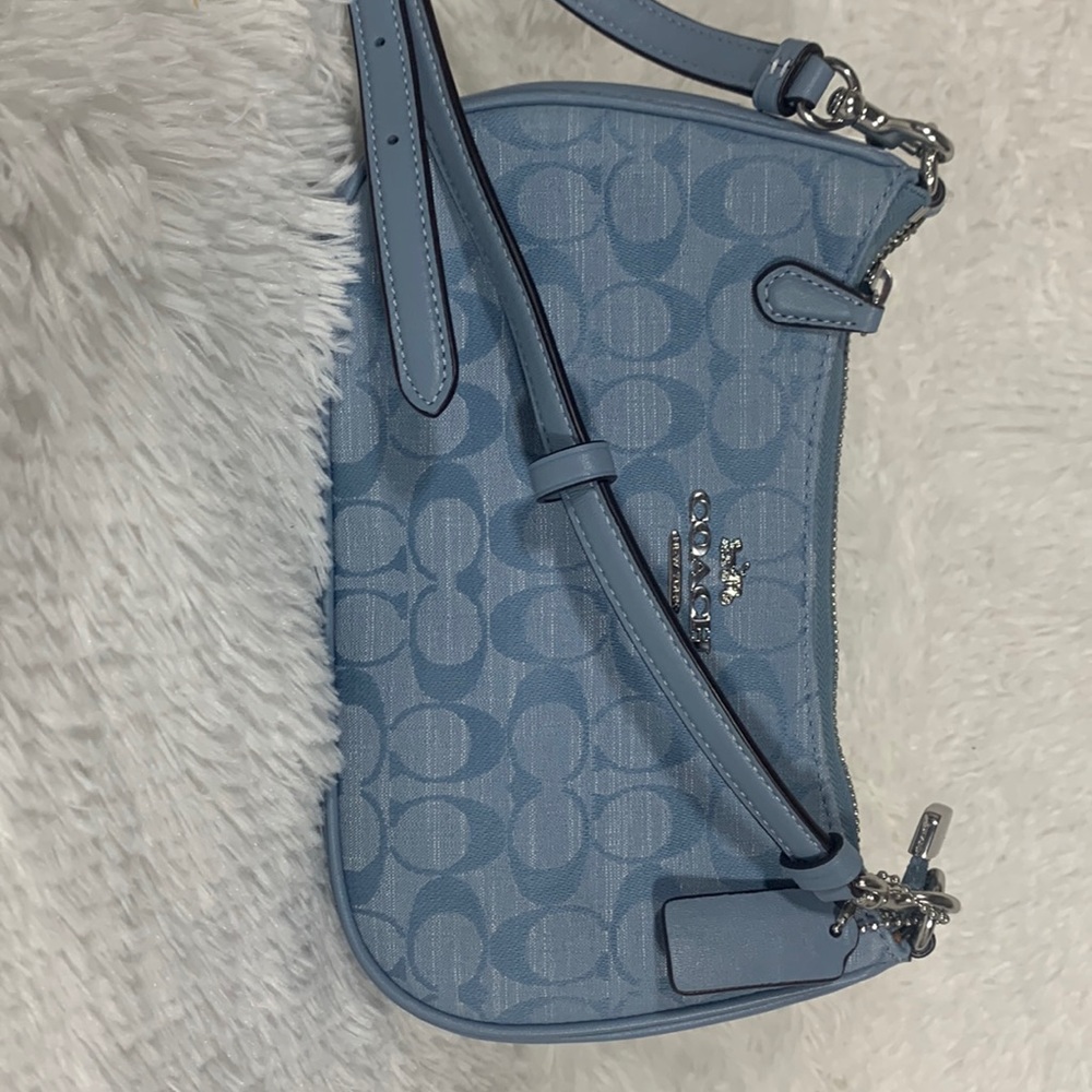 Coach Teri NWT Chambray Cornflower Blue